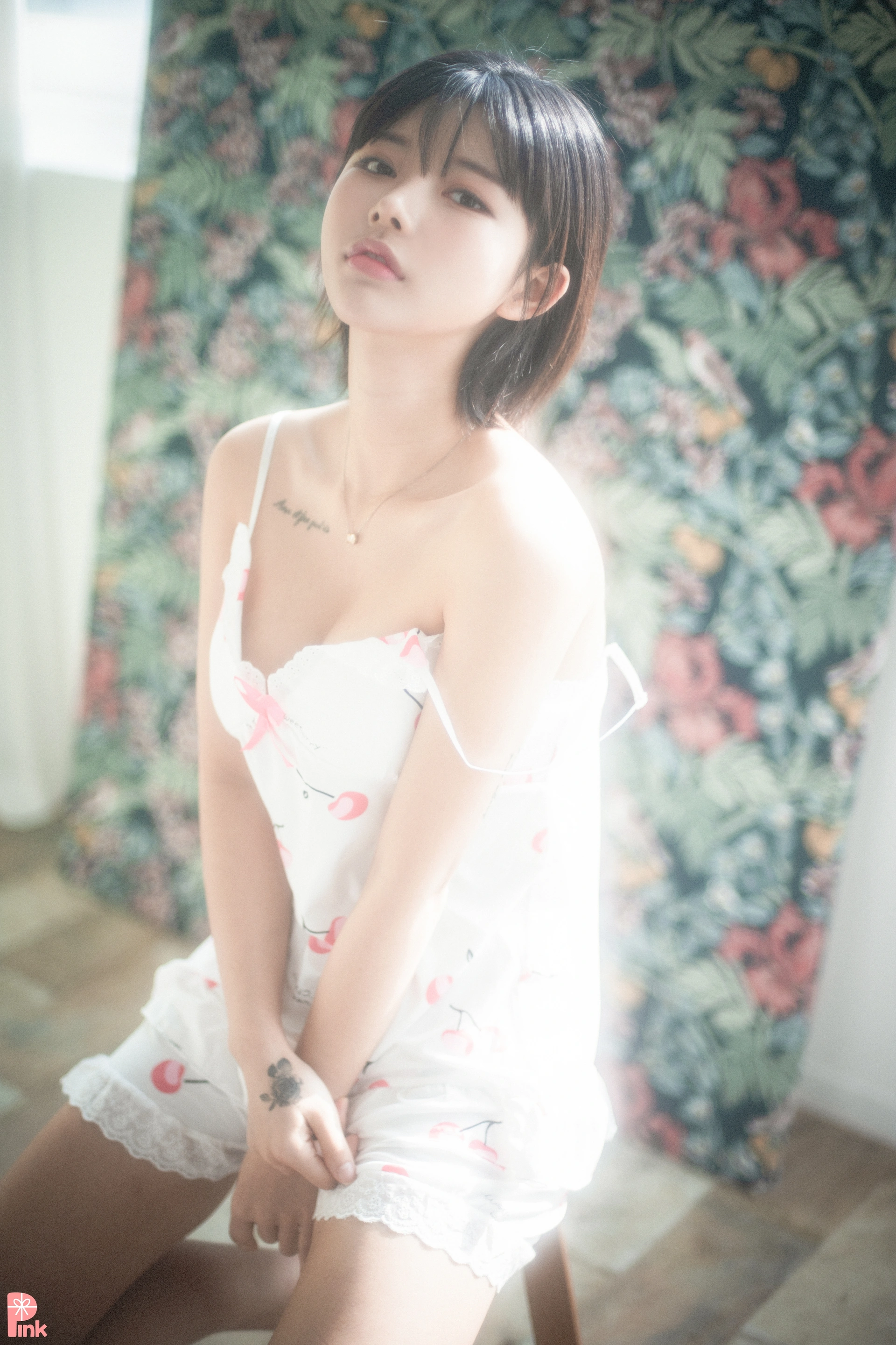 017.PINK – Uuuha (은유화) - Floral 2