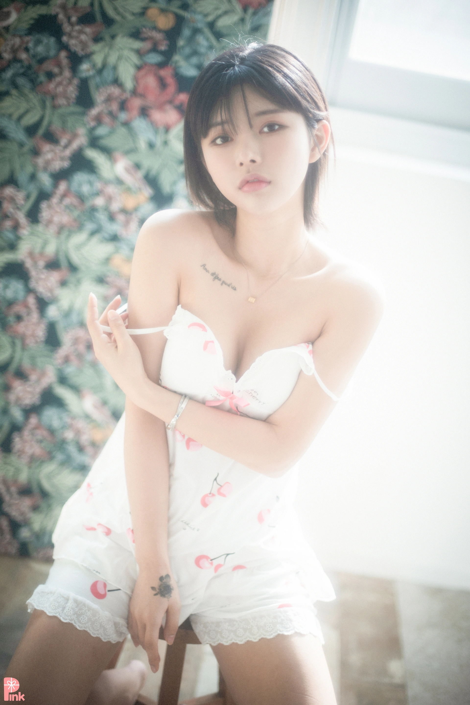 017.PINK – Uuuha (은유화) - Floral 3