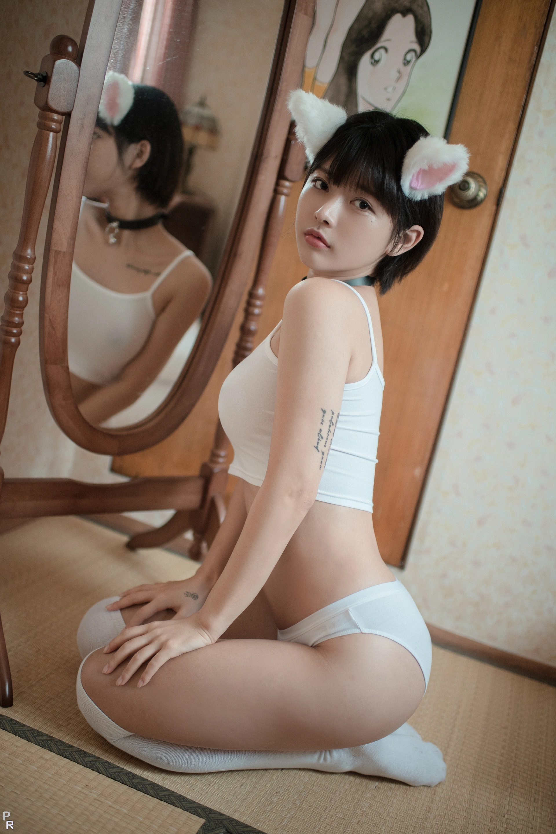 019.PINK –  U.Hwa - My Cat 2