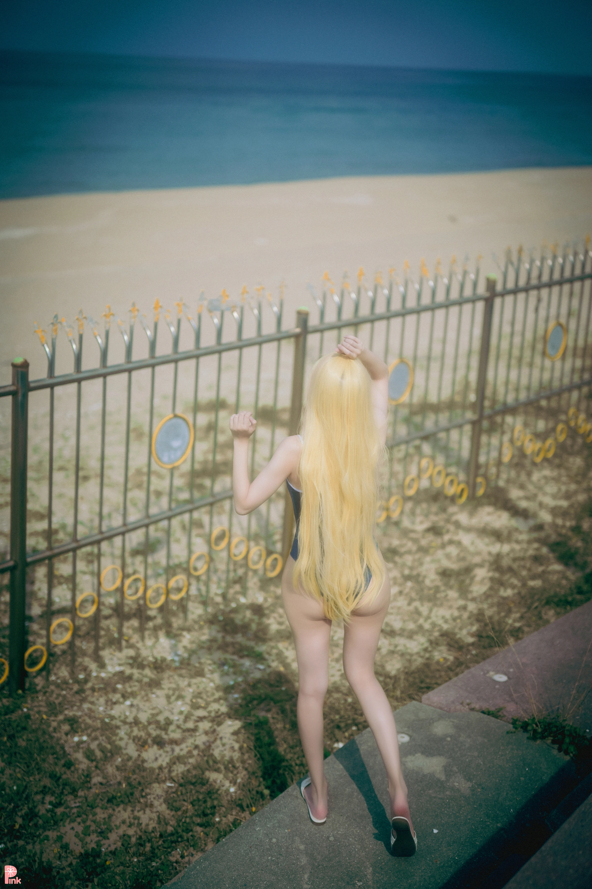 030.PINK- Lee Ahrin - Meet Me In The Summer 3